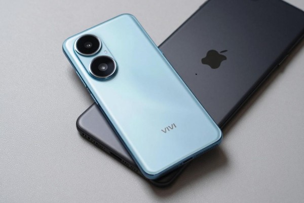 vivi手机背后是哪个品牌