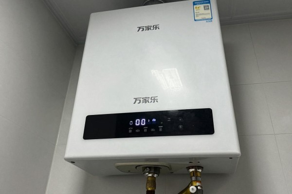 万家乐燃气热水器E1是点火失败吗