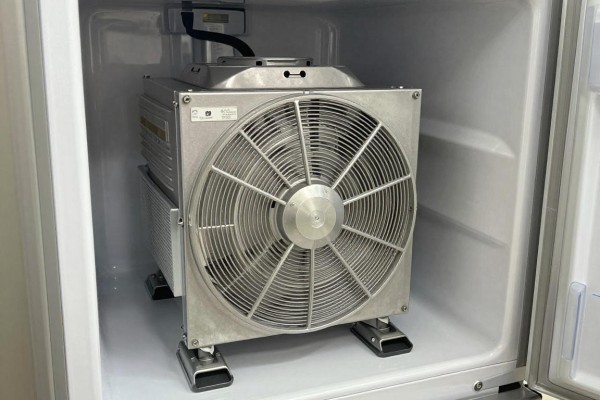 冰箱压缩机响声大正常吗?