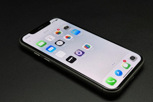 iPhone11屏幕尺寸具体多大？