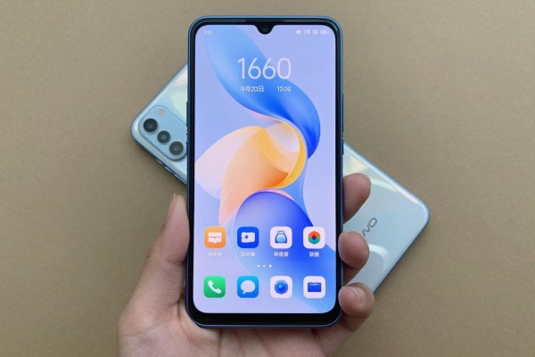 vivo X60配置参数官方数据？