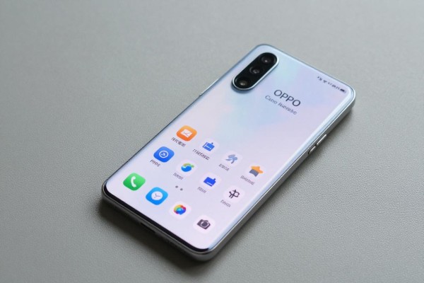 OPPO Reno的参数配置怎么样?