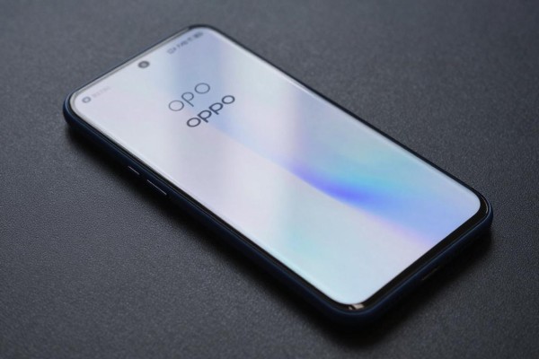 OPPO手机完全没电感还开不了机?