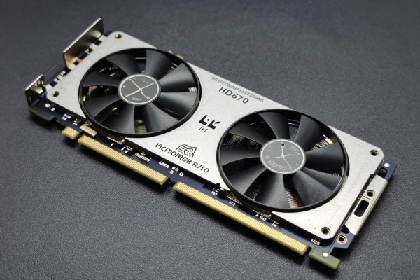 HD7790和HD6790谁显存带宽更高？