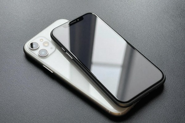 iPhone11是否为双卡双待